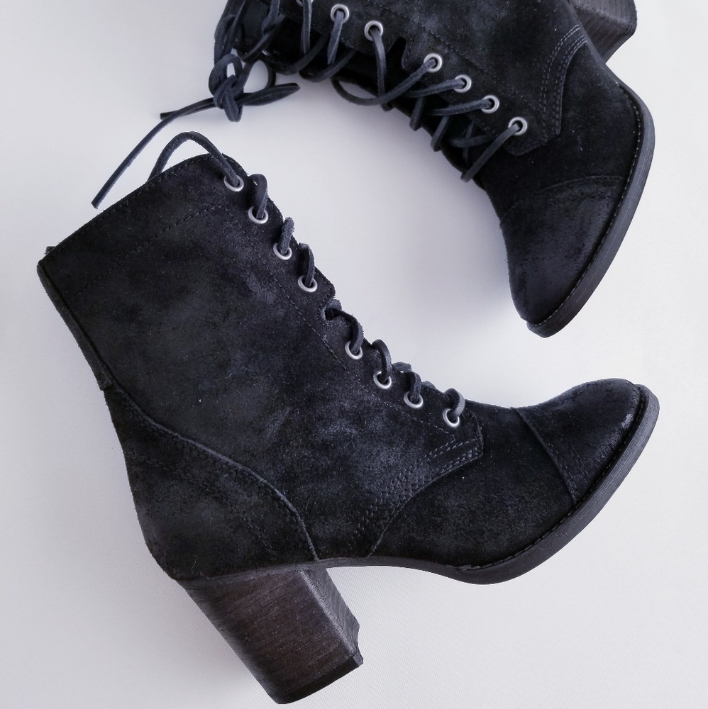 Velvet Black Steve Madden